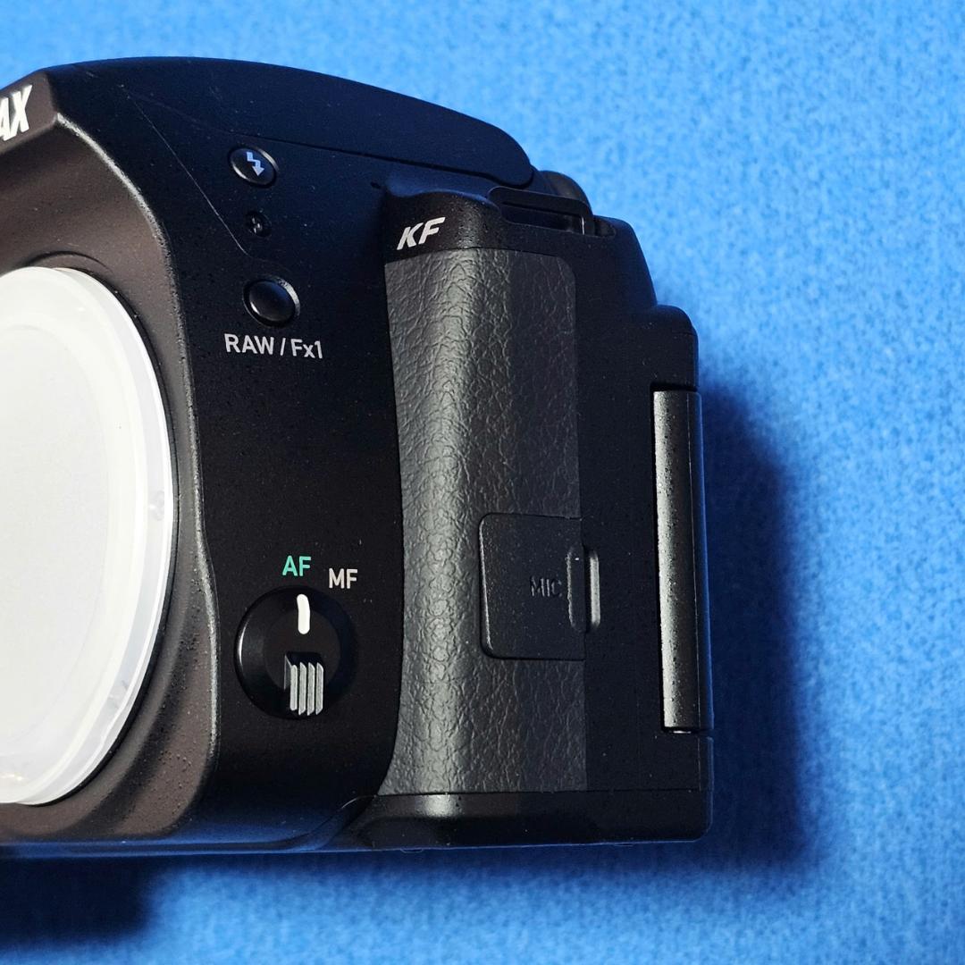 デジタルカメラ PENTAX KF DAL18-55WR