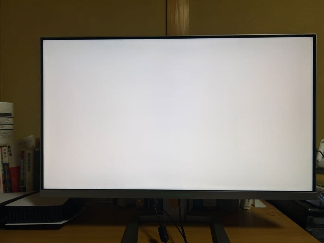 ディスプレイ・モニター本体 P32A6V-PRO