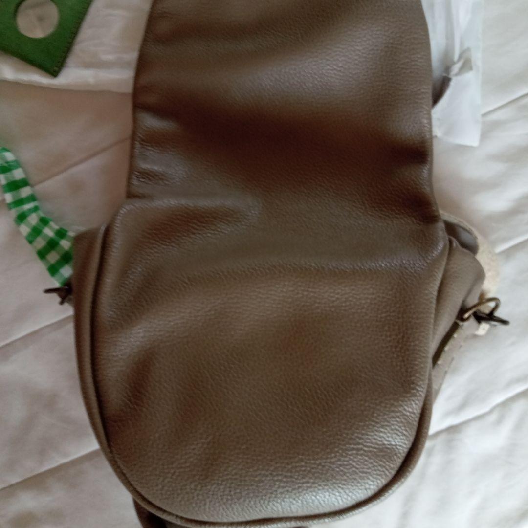 ebagosフニュ・シュリンクボディバックS