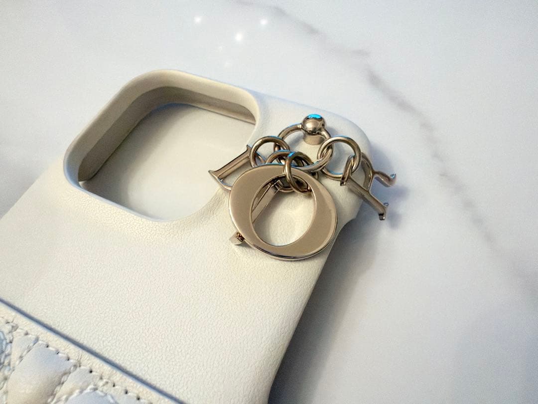 新品　Dior　LADY DIOR　iPhone15proケース　ハート