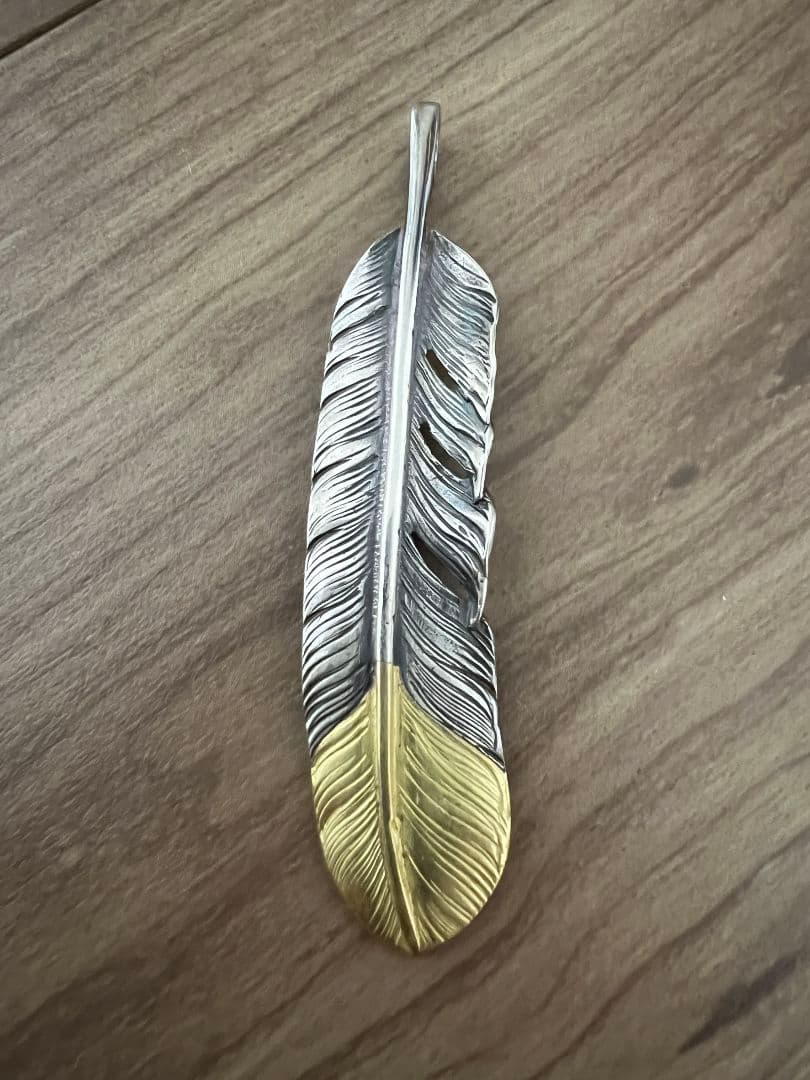 K*★様 ゴローズ　先金特大フェザー左向き　美品