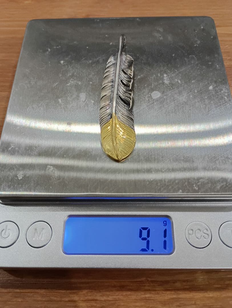 K*★様 ゴローズ　先金特大フェザー左向き　美品