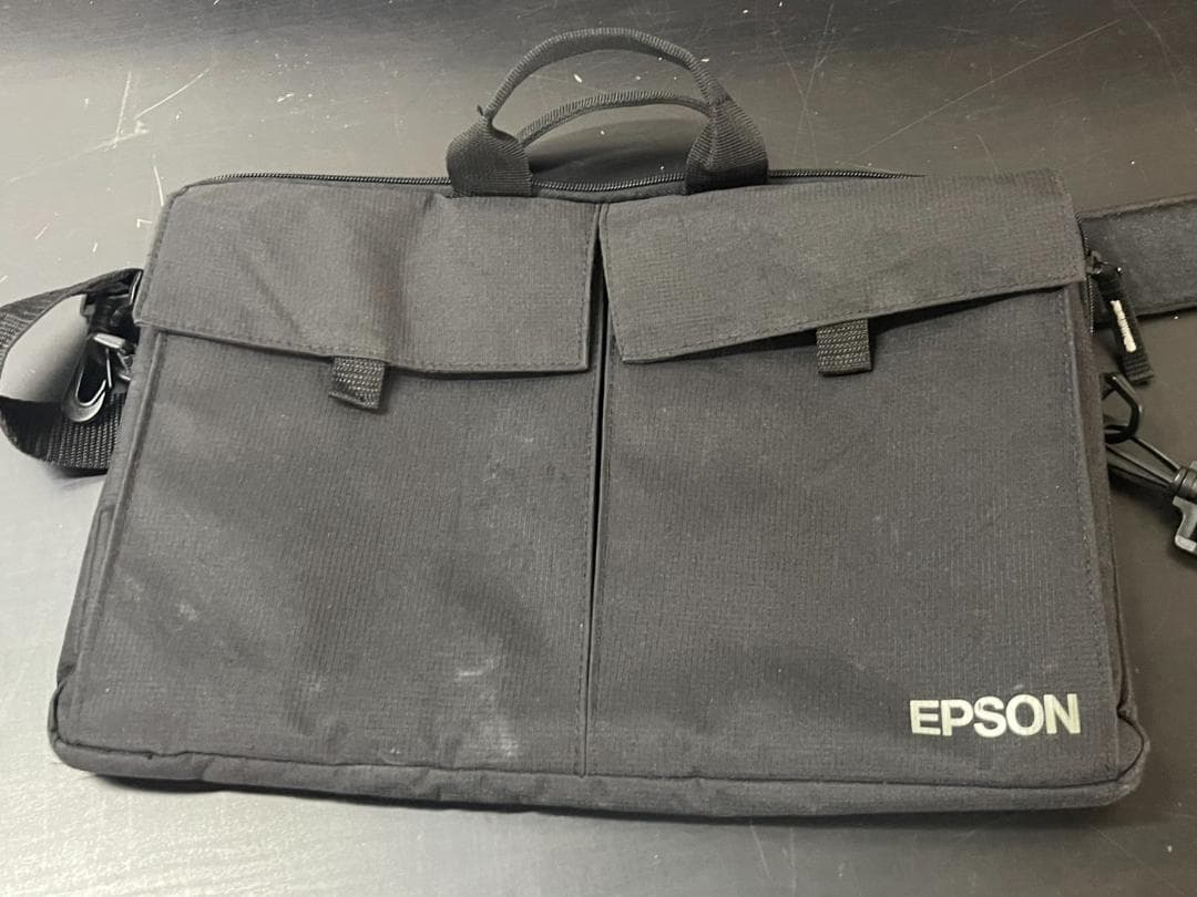 EPSON EB-1776W プロジェクター 1249時間