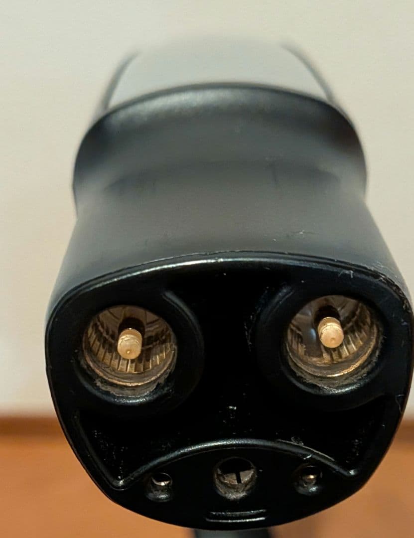 Tesla テスラ Chademo チャデモアダプター　ケース付き