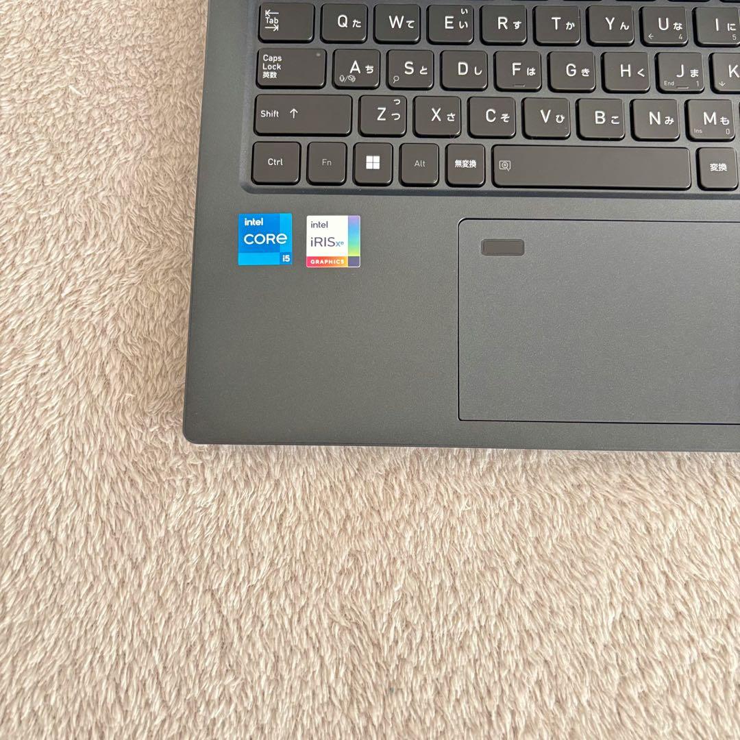 美品DYNABOOK G83 KW 第12世代 i5超軽型ノートPC 512