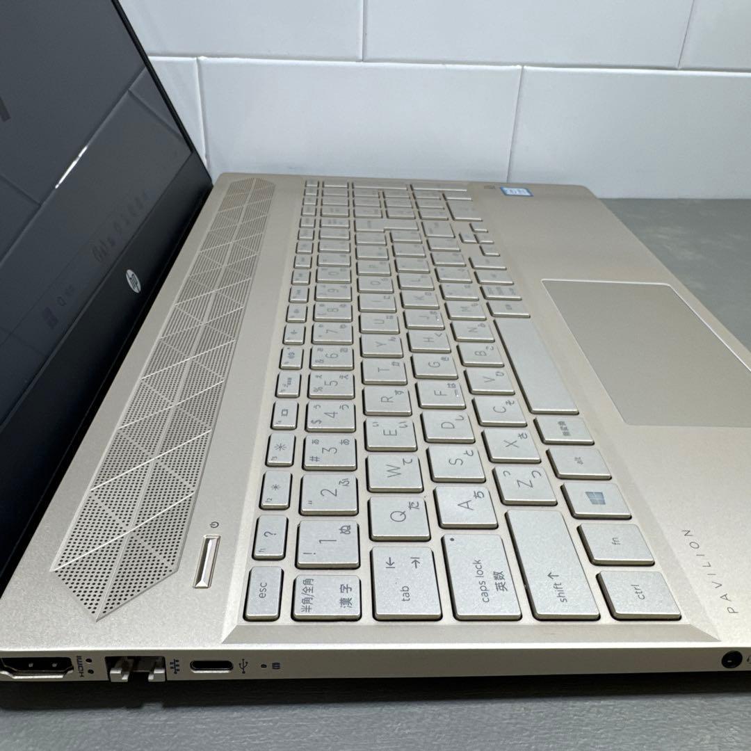 【希少】HPセラミックホワイト☘8世代i5☘NVMe256+HDD1TB☘️