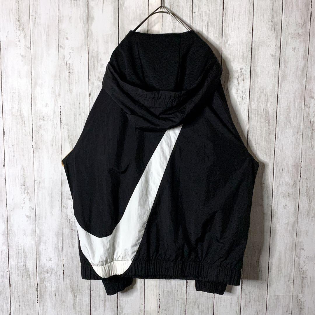 ナイキ アノラックパーカー 刺繍ロゴ サイドライン ビッグスウォッシュブラック