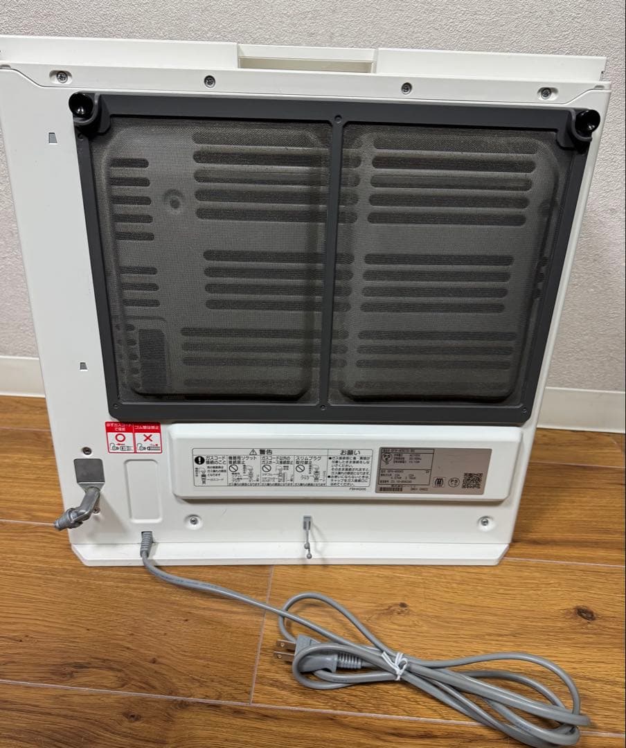 【美品】2023年製ノーリツ ガスファンヒーター GFH-4007S-W5