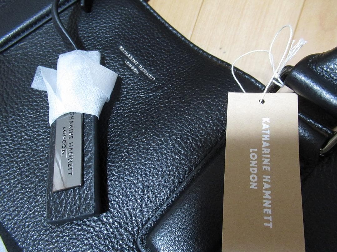 M725 キャサリンハムネット 新品黒本革 レザートートバッグ 定価24780