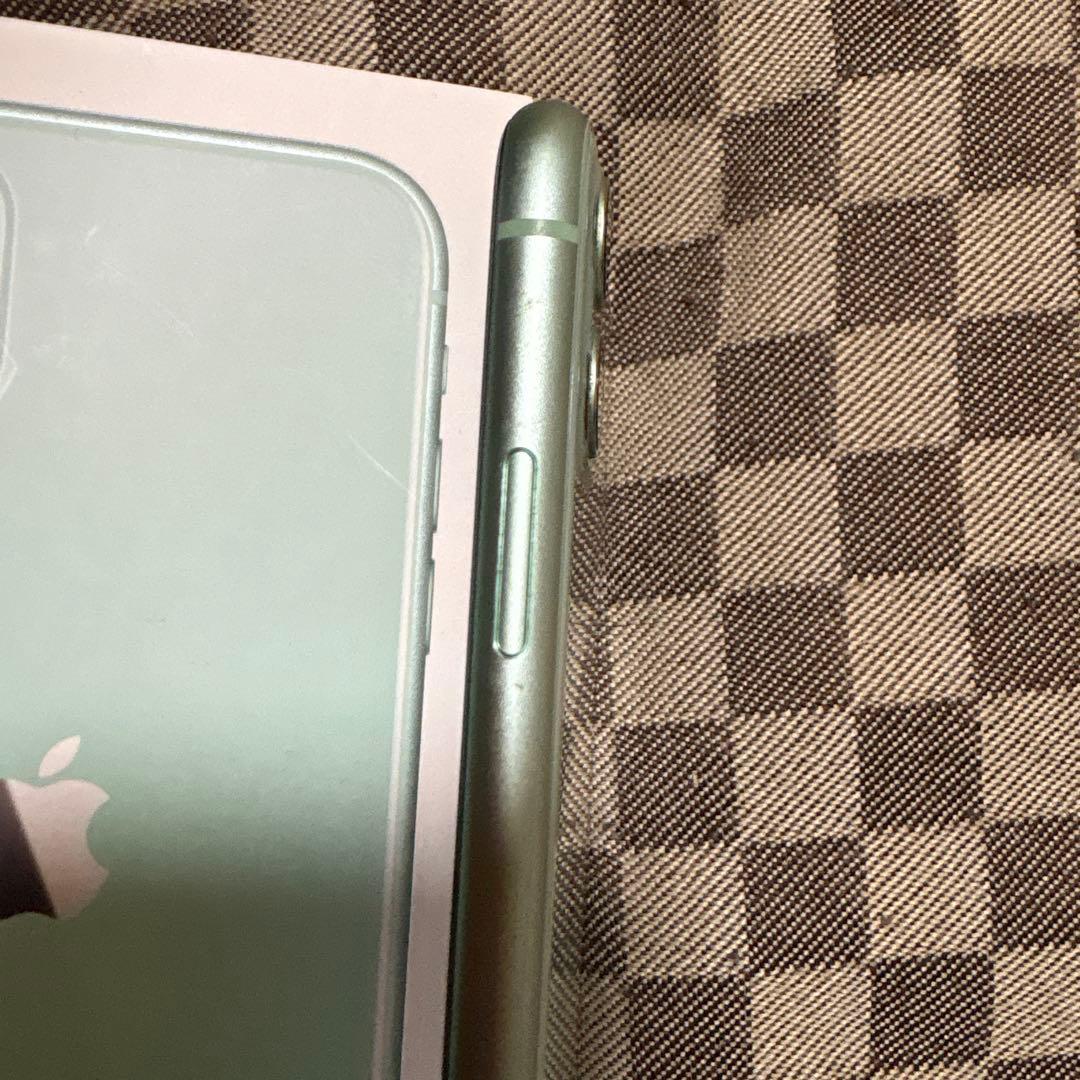 Apple iPhone 11 ミントグリーン64GB 本体　オマケ付き