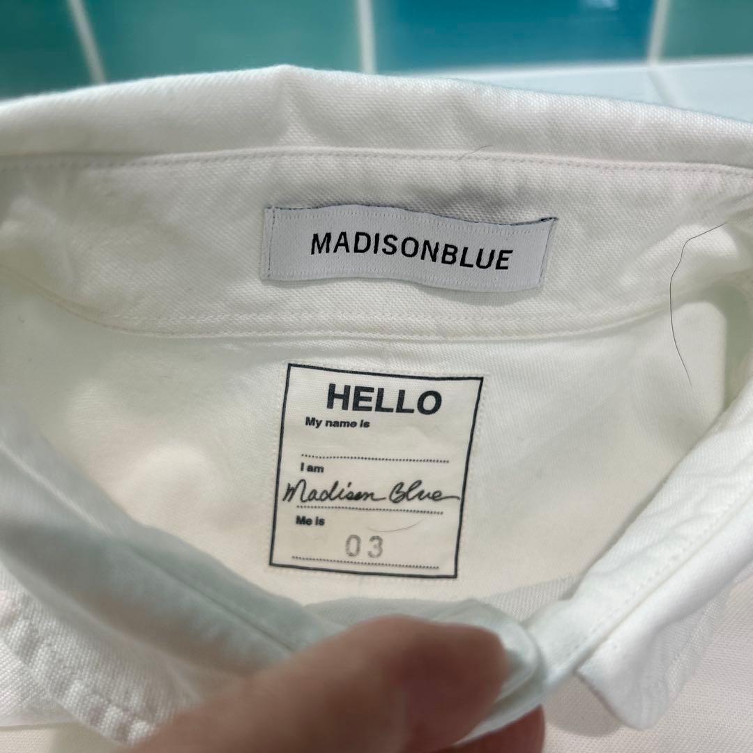 MADISONBLUE ホワイト長袖シャツ 03サイズ　丸襟