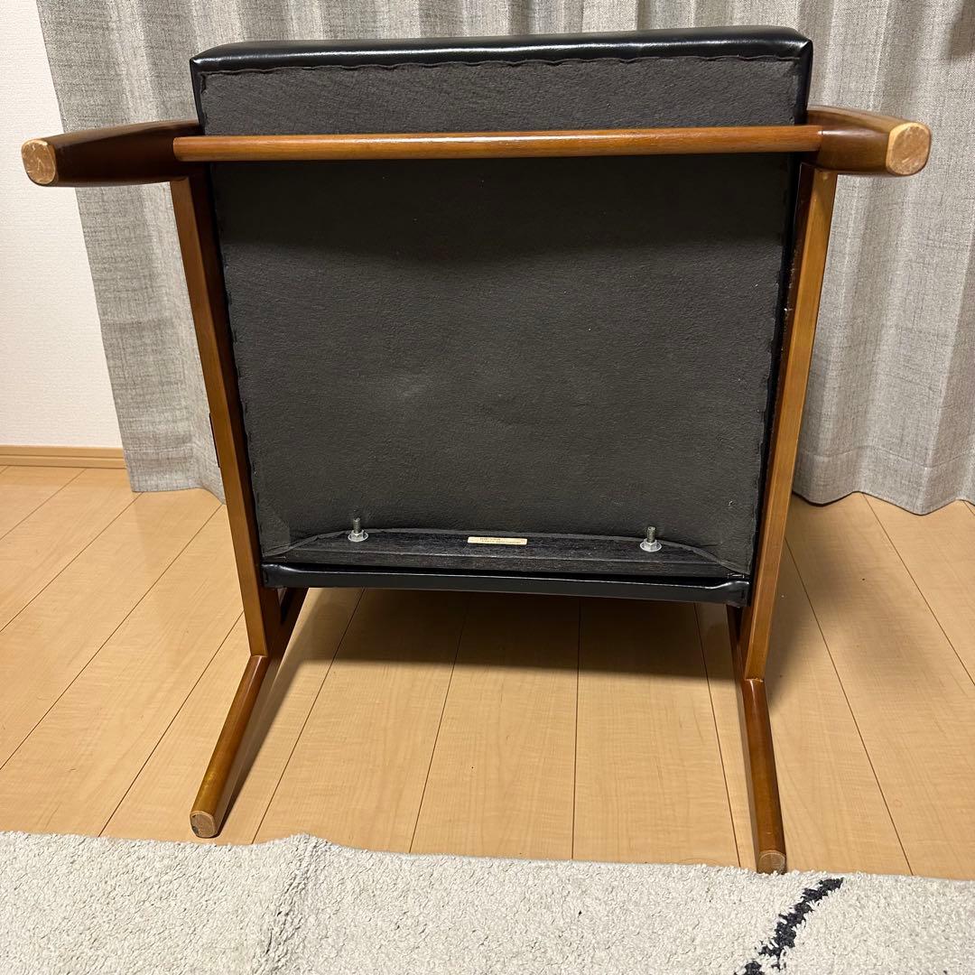 カリモク60 ソファ　1人掛け　ブラック