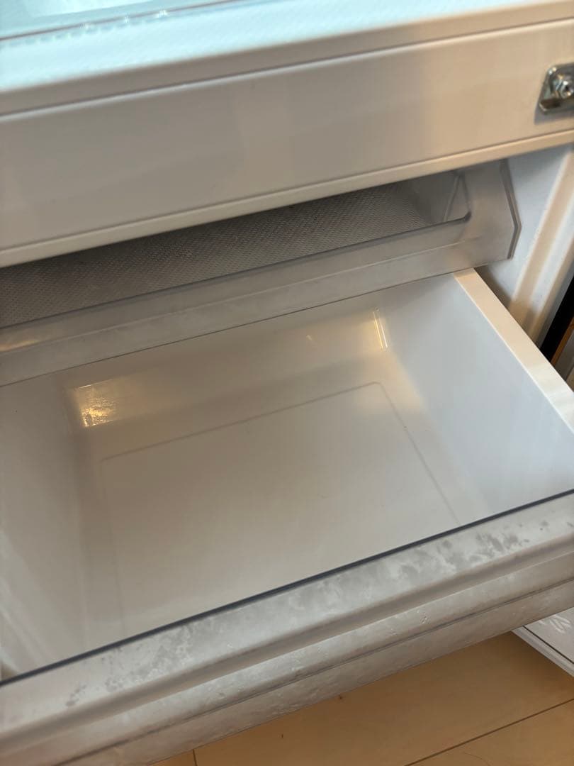 ぬ*様 Haier2020年製　2ドア冷蔵庫 ガラス棚付き