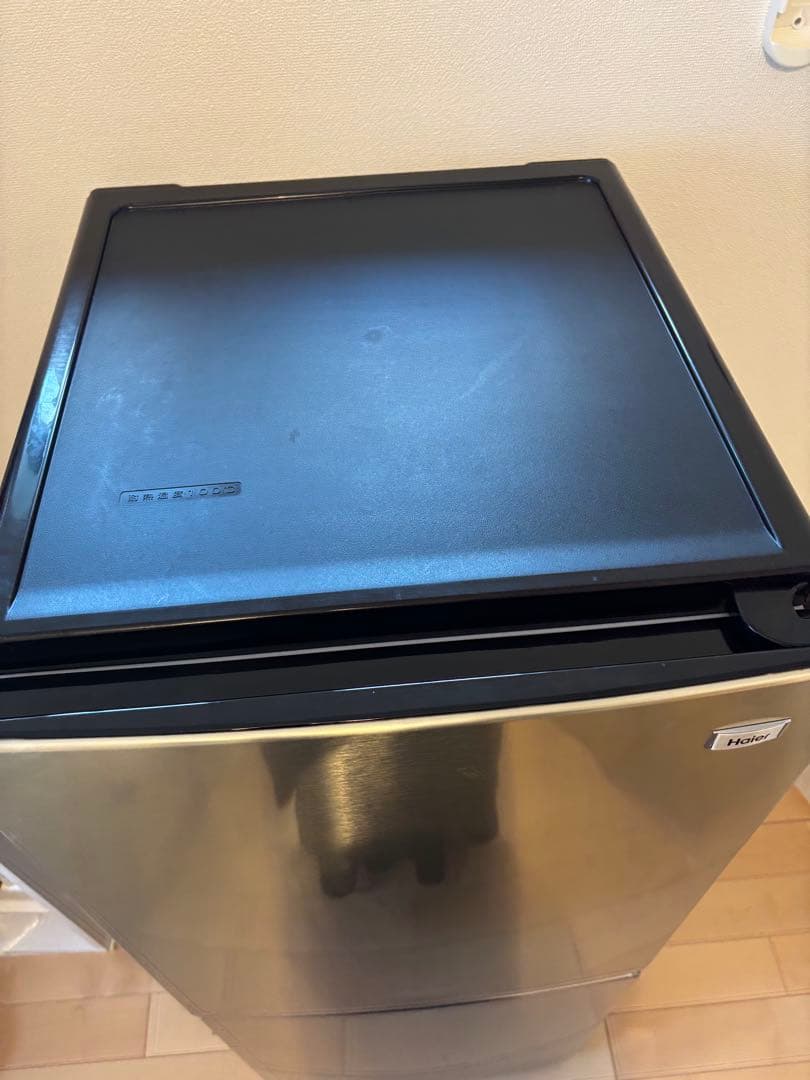 ぬ*様 Haier2020年製　2ドア冷蔵庫 ガラス棚付き