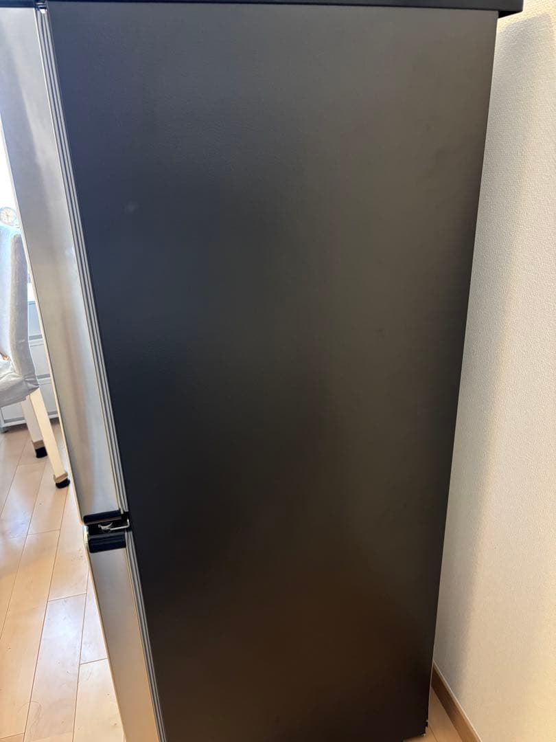 ぬ*様 Haier2020年製　2ドア冷蔵庫 ガラス棚付き