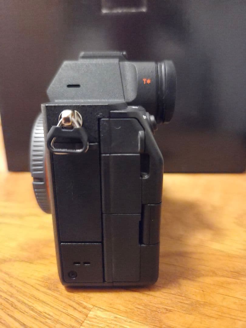 【 美品】SONY ソニー a7IV ILCE-7M4 ボディ