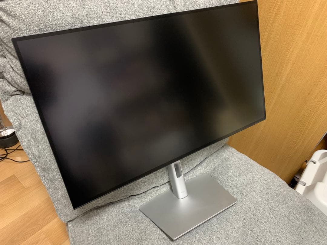 DELL U2723QX 27インチ 4Kハブモニター