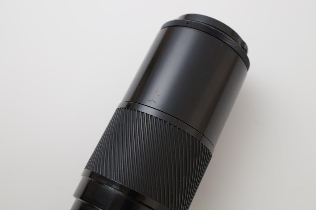 さかさねこ　ミノルタ 70-210mm F4とソニー35mm1.8 セット