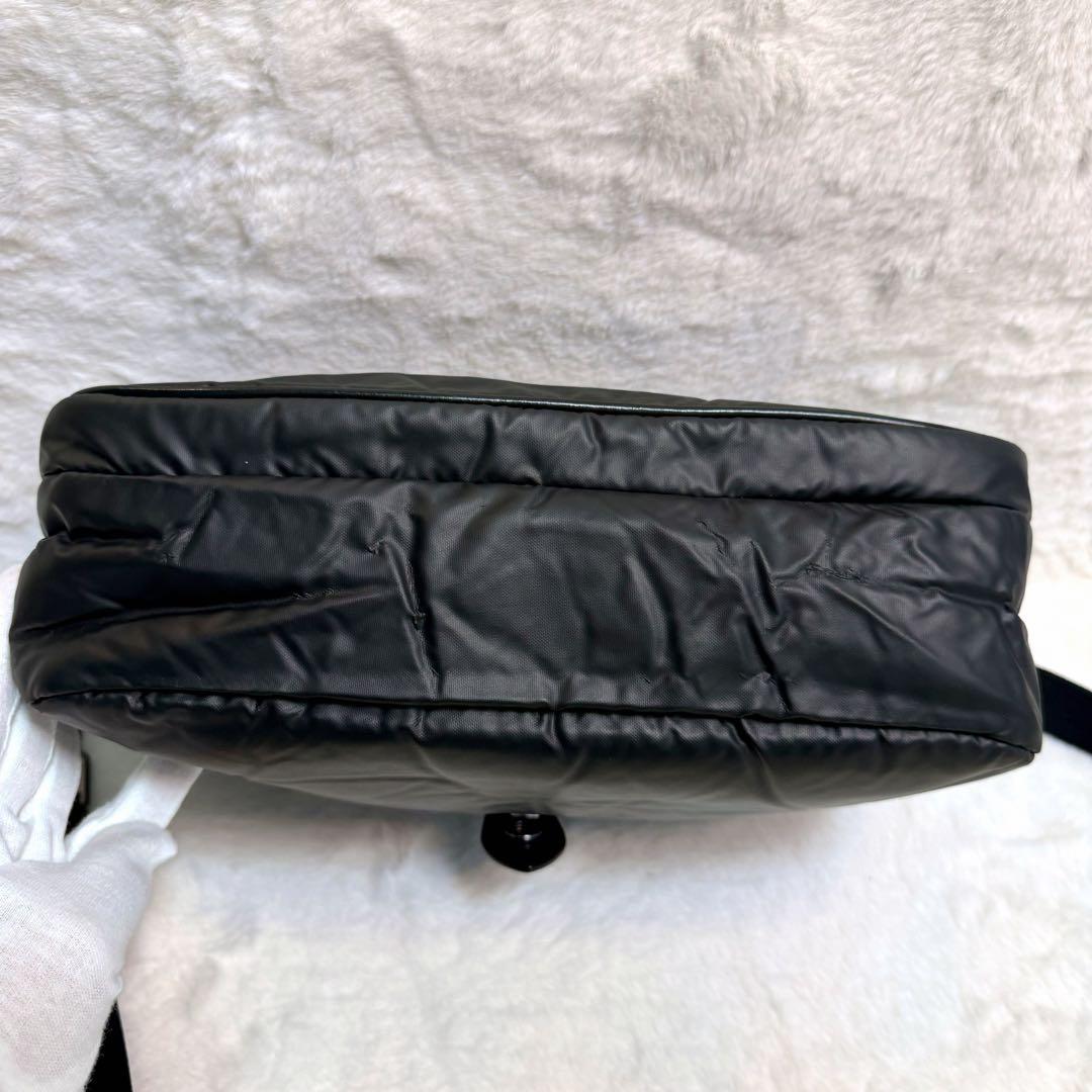 【極美品】ハンティングワールド　ショルダーバッグ　レザー　バチュークロス　黒