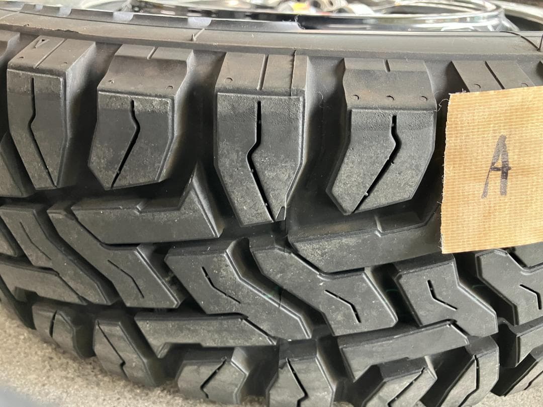 トーヨータイヤ Open Country R/T 15インチタイヤホイールセット