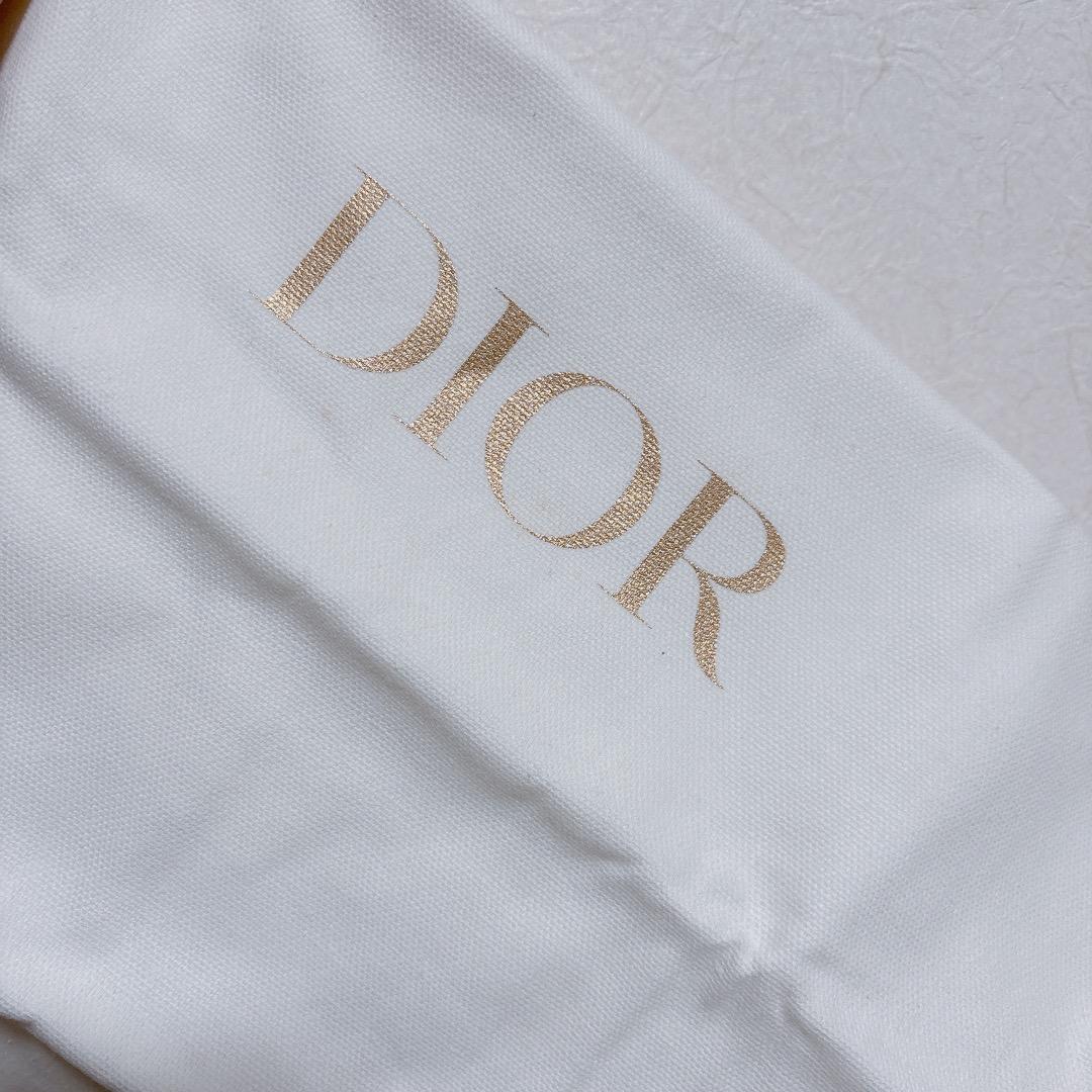 【新品】定価¥22000 50ml スノーアルティメット エッセンスオブライト