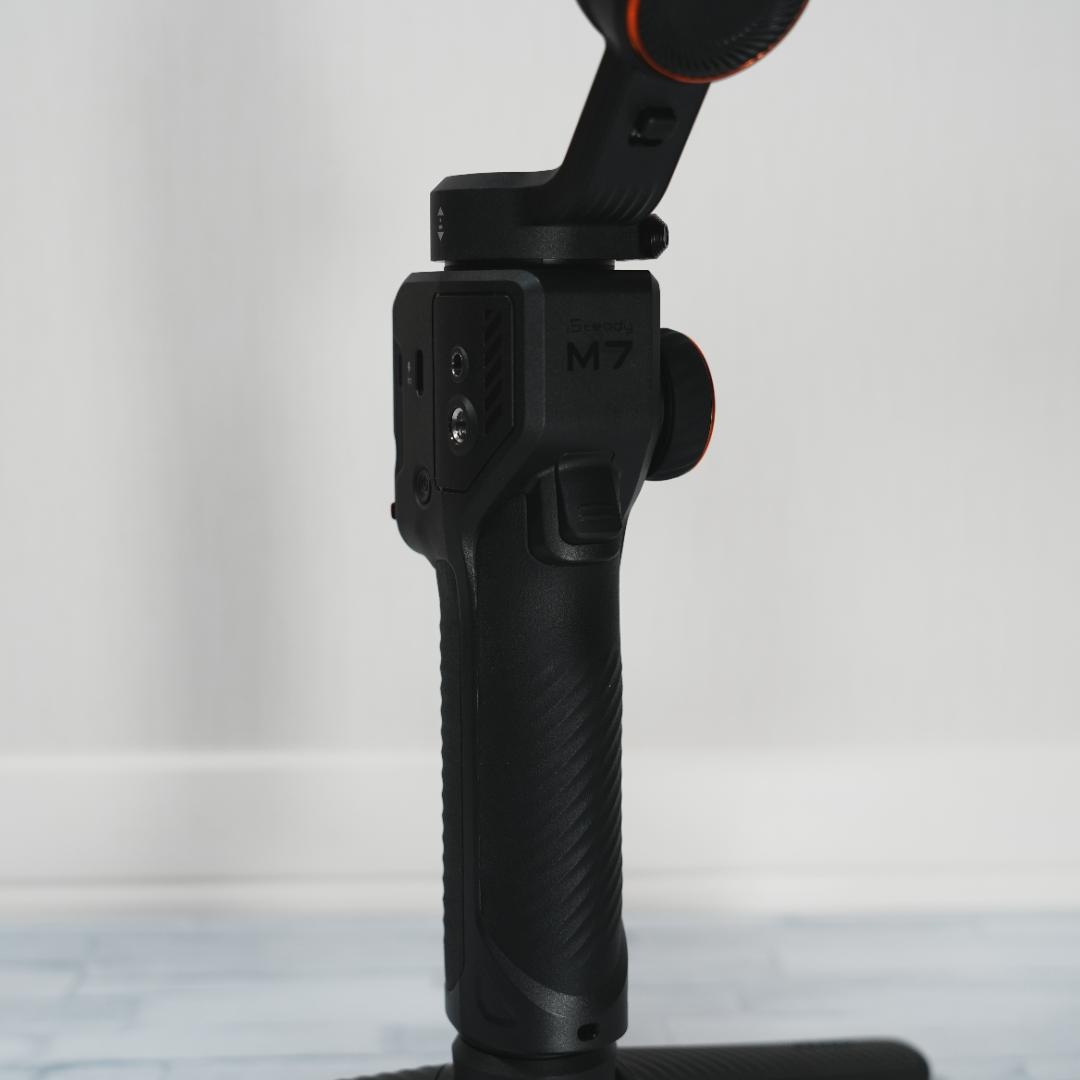 hohem M7 スマホ ジンバル スタビライザー
