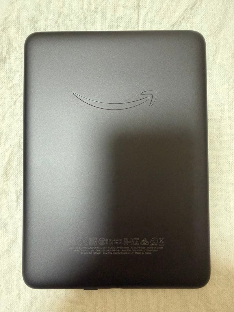 kindle12世代シクネーチャーエディション32GB新品同様 ケース付き