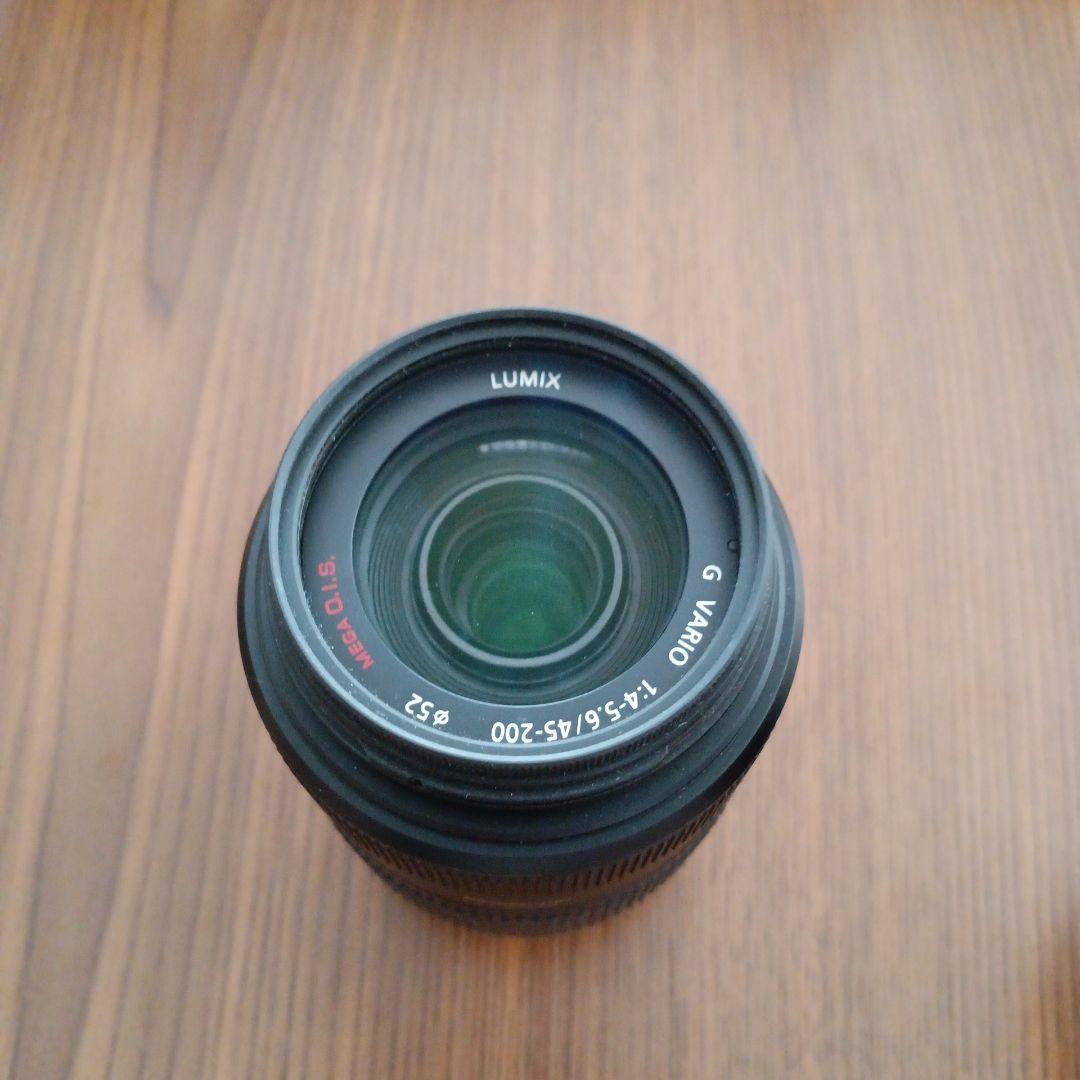 LUMIX 45-200mm レンズ MEGA O.I.S.