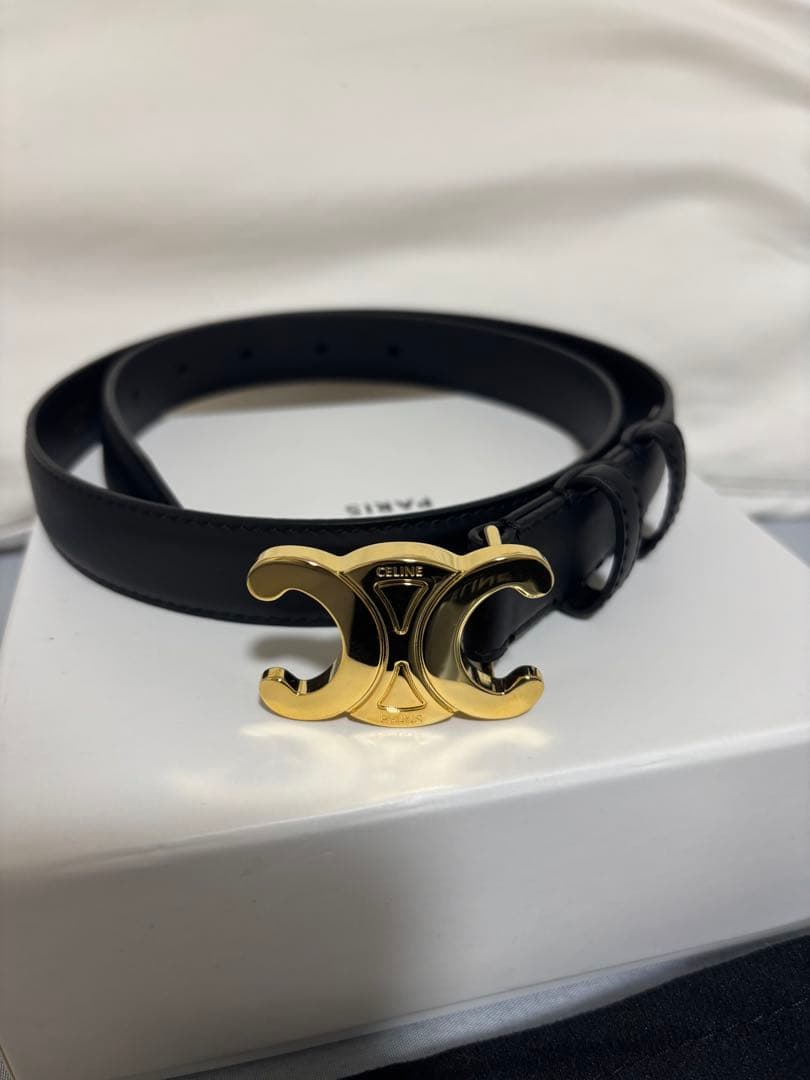 トリオンフ　ベルト セリーヌ