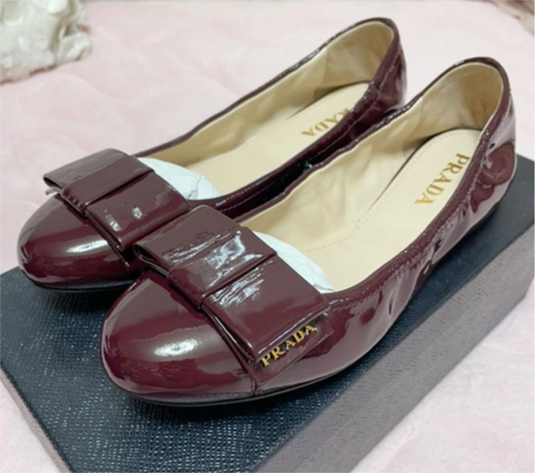 新品未使用　PRADA フラット　バレエシューズ　ボルドー