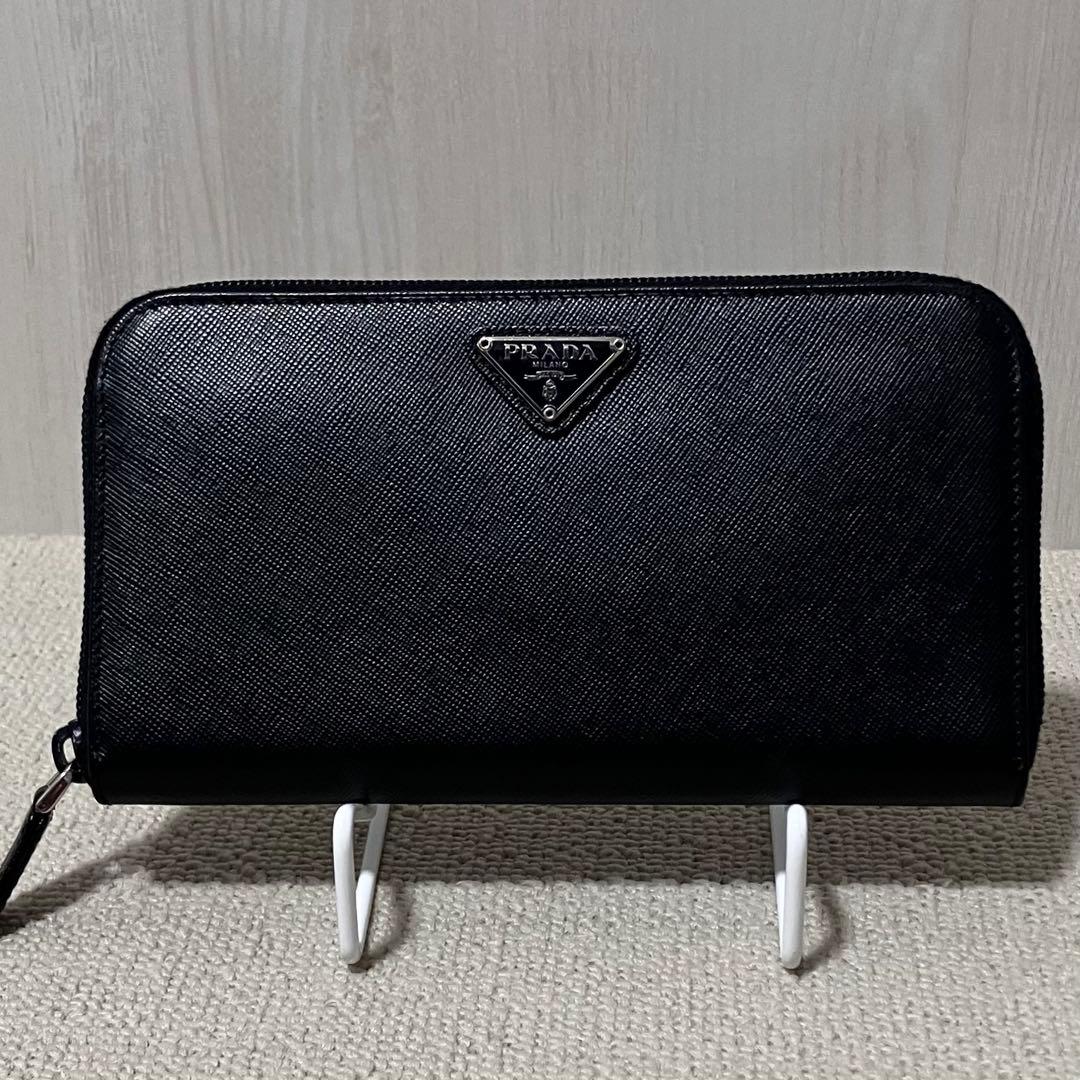 専用！プラダ［長財布］ラウンドジップ　サフイアーノ　ブラック　トライアングル