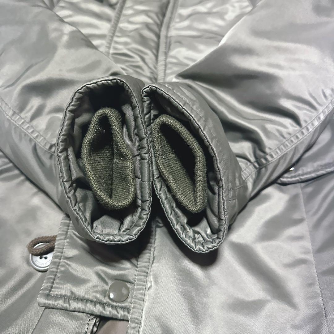 ヒステリックグラマー　美品　刺繍ワッペン　プリマロフト　N3B