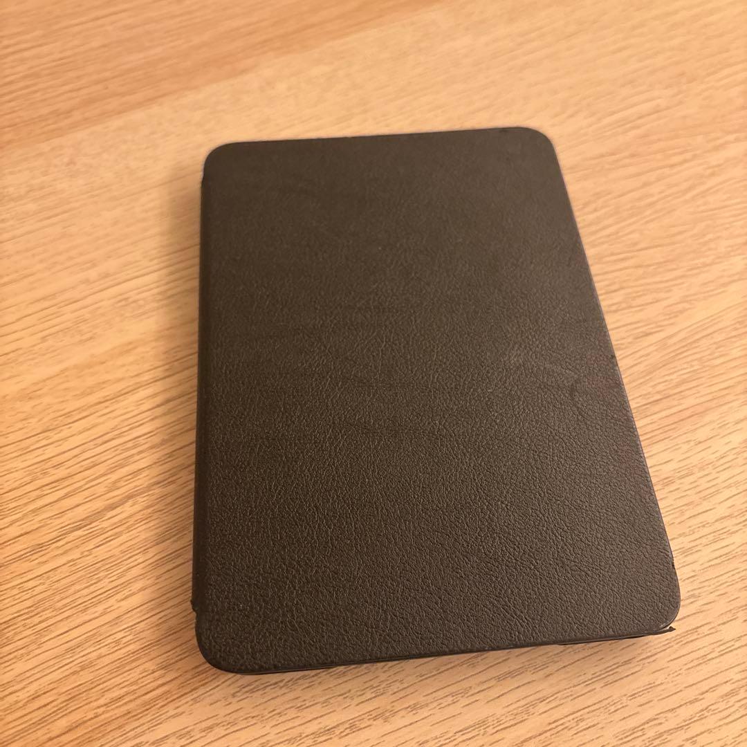Kindle (第11世代) 専用カバー付き