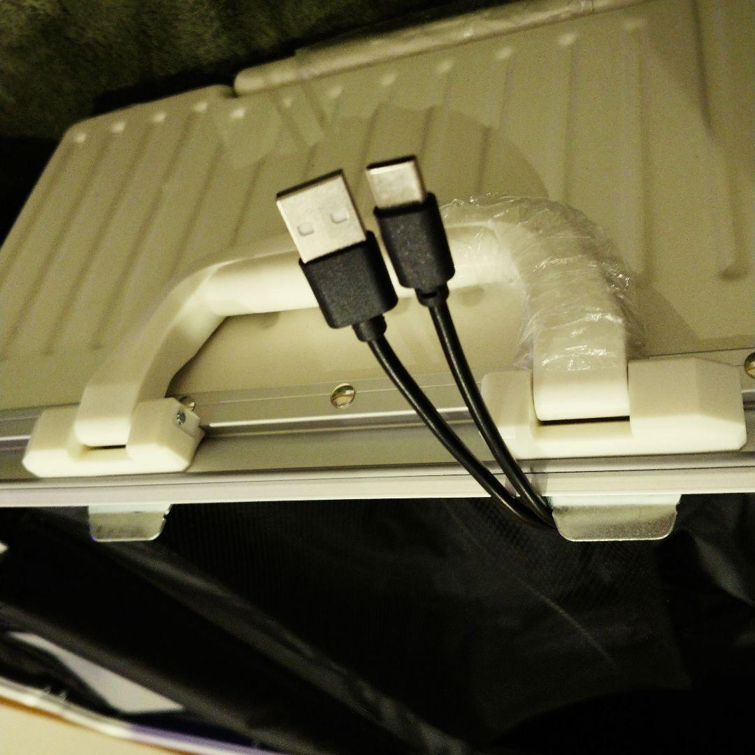 【タンスのゲン】大容量キャリーケース。スーツケース カップホルダー付 アルミ