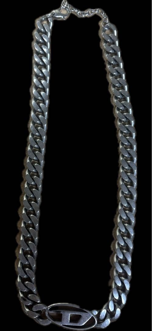 シルバー色 チェーンネックレス D字型留め具