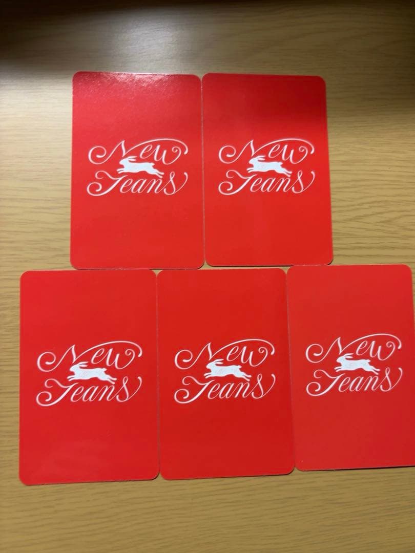 雪姫のお供さん専用　newjeansトレカ