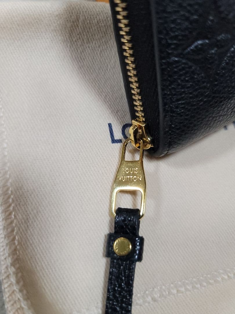 ルイヴィトン　ジッピーパース　アンプラント　財布　美品