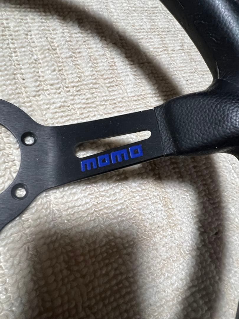 momo ステアリング ドリフティング33π