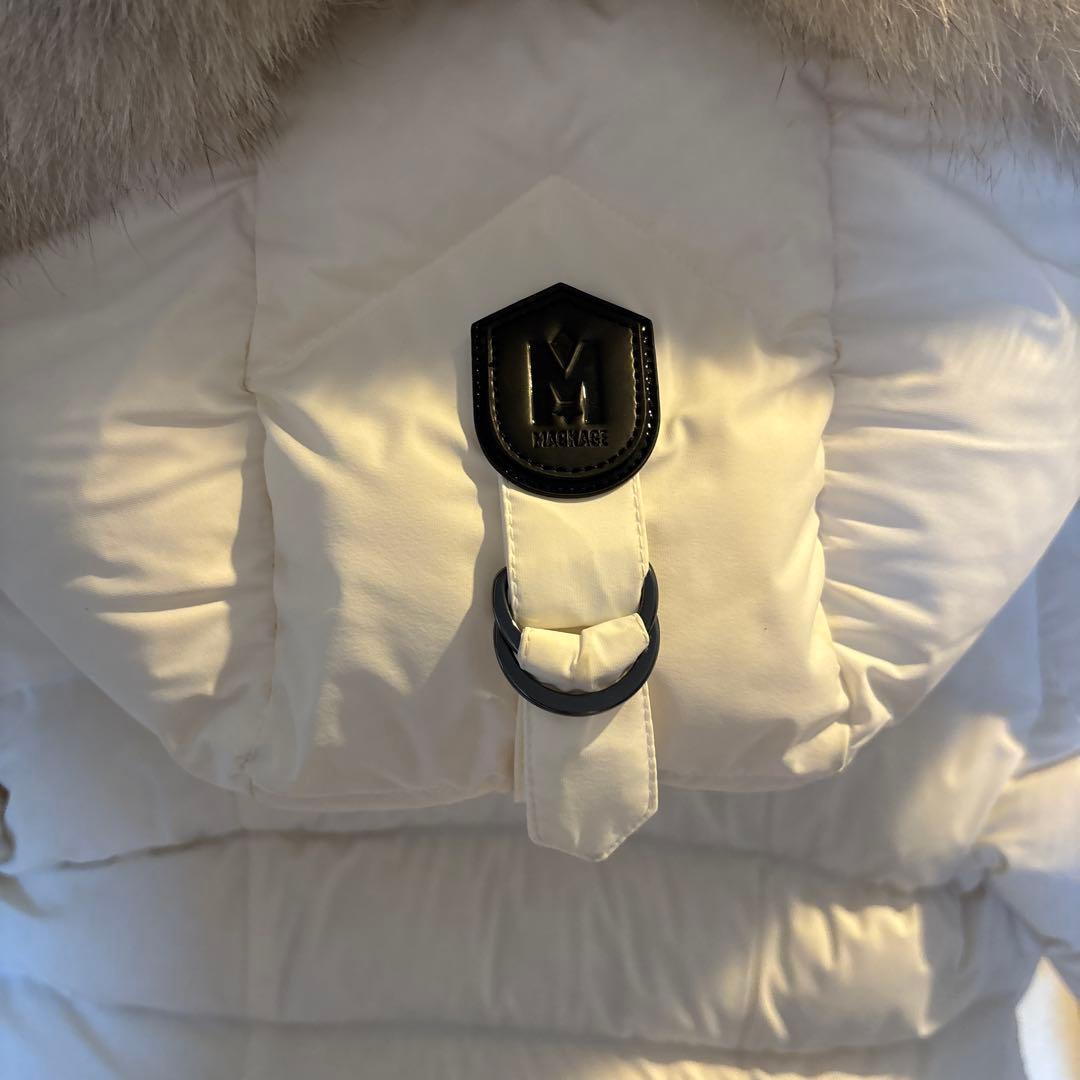 めりるか！MACKAGE CALLA-BX オフホワイト ダウンマッ