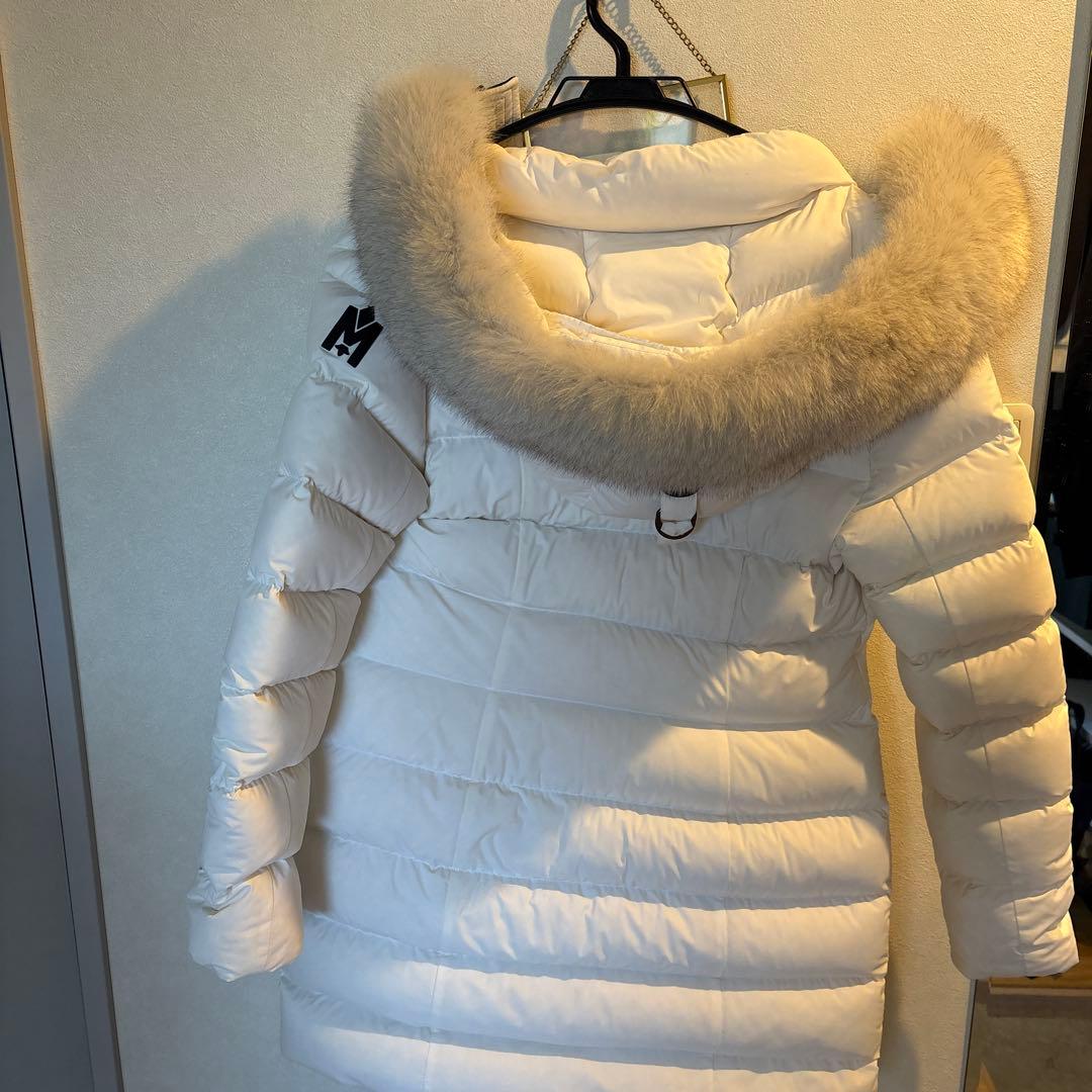 めりるか！MACKAGE CALLA-BX オフホワイト ダウンマッ