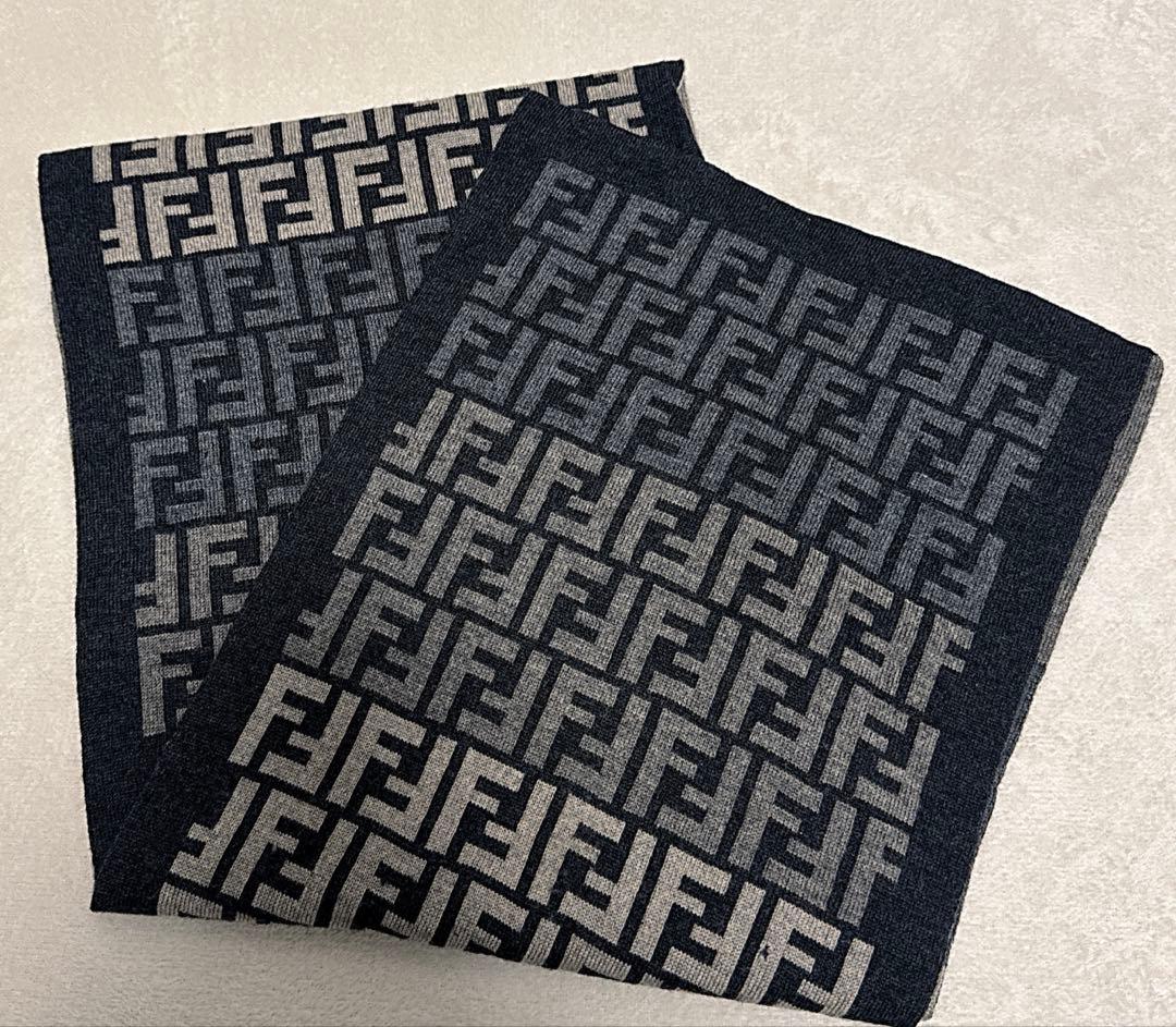 FENDI♡マフラー♡ロゴ♡総柄♡ブラック♡グレー♡ベージュ♡ウール100%