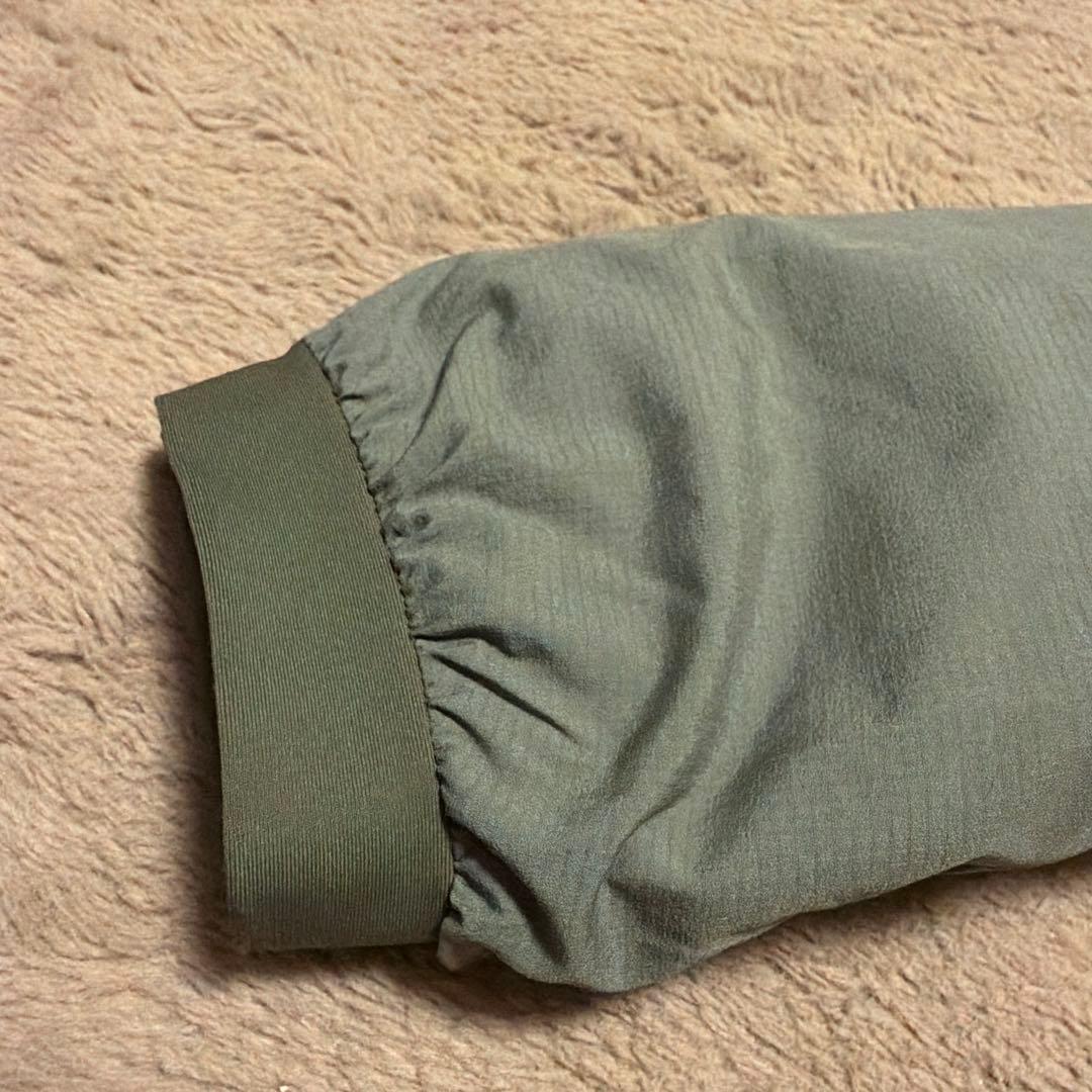 アークテリクス　アトムフーディー　Mサイズ