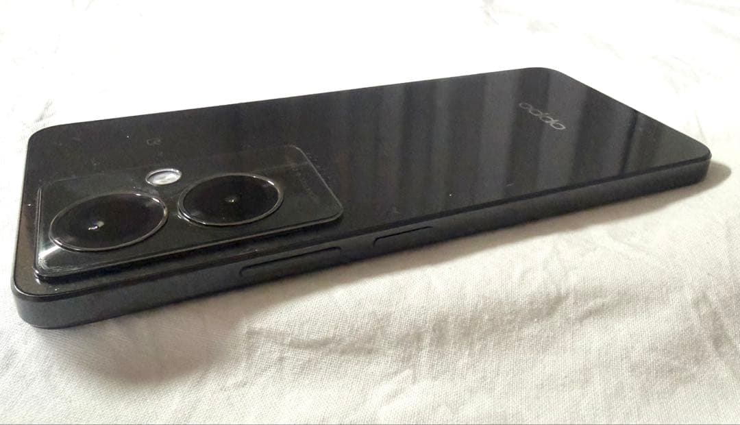 OPPO A79 5G 中古美品！