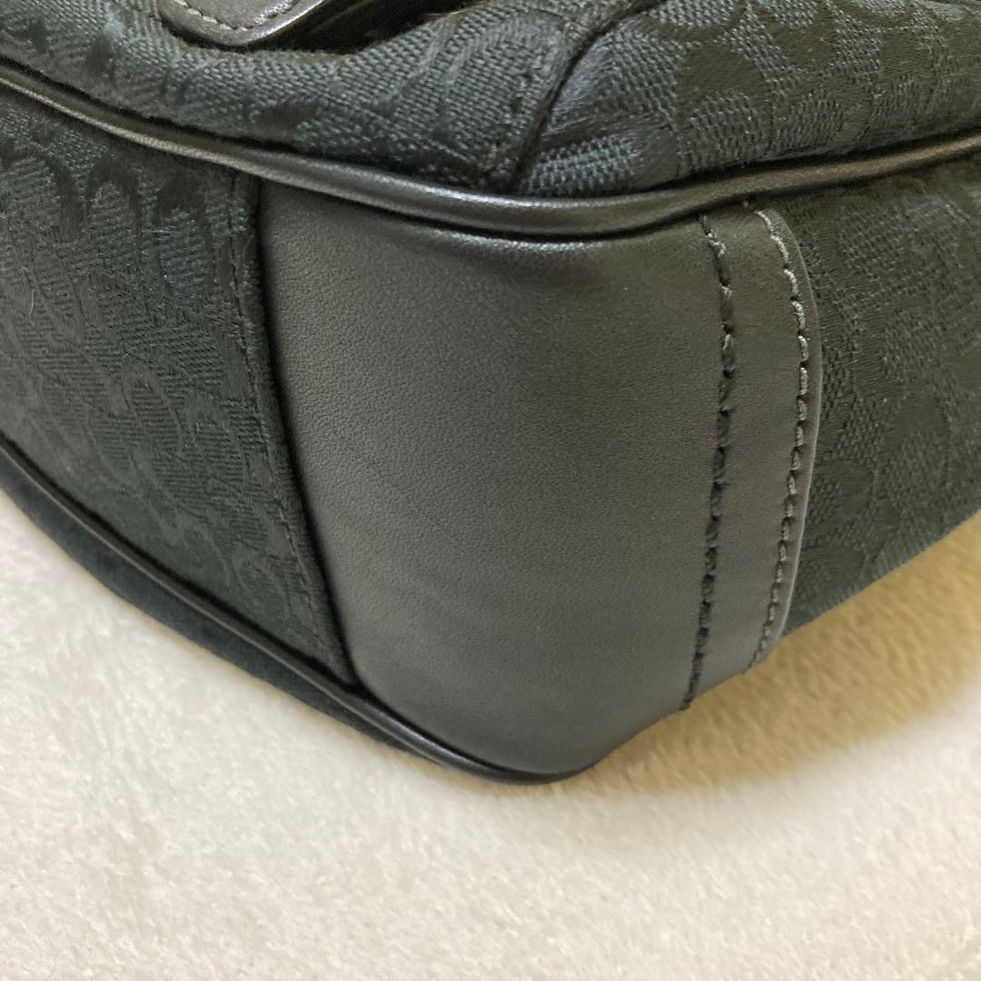 【極美品】コーチ シグネチャー斜め掛けショルダーバッグ メッセンジャーバッグ