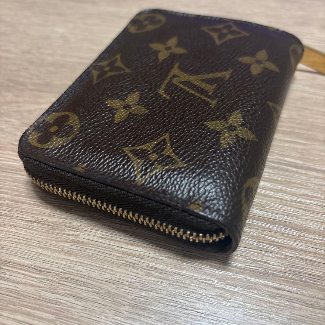 LOUISVUITTON ジッピー・ パース