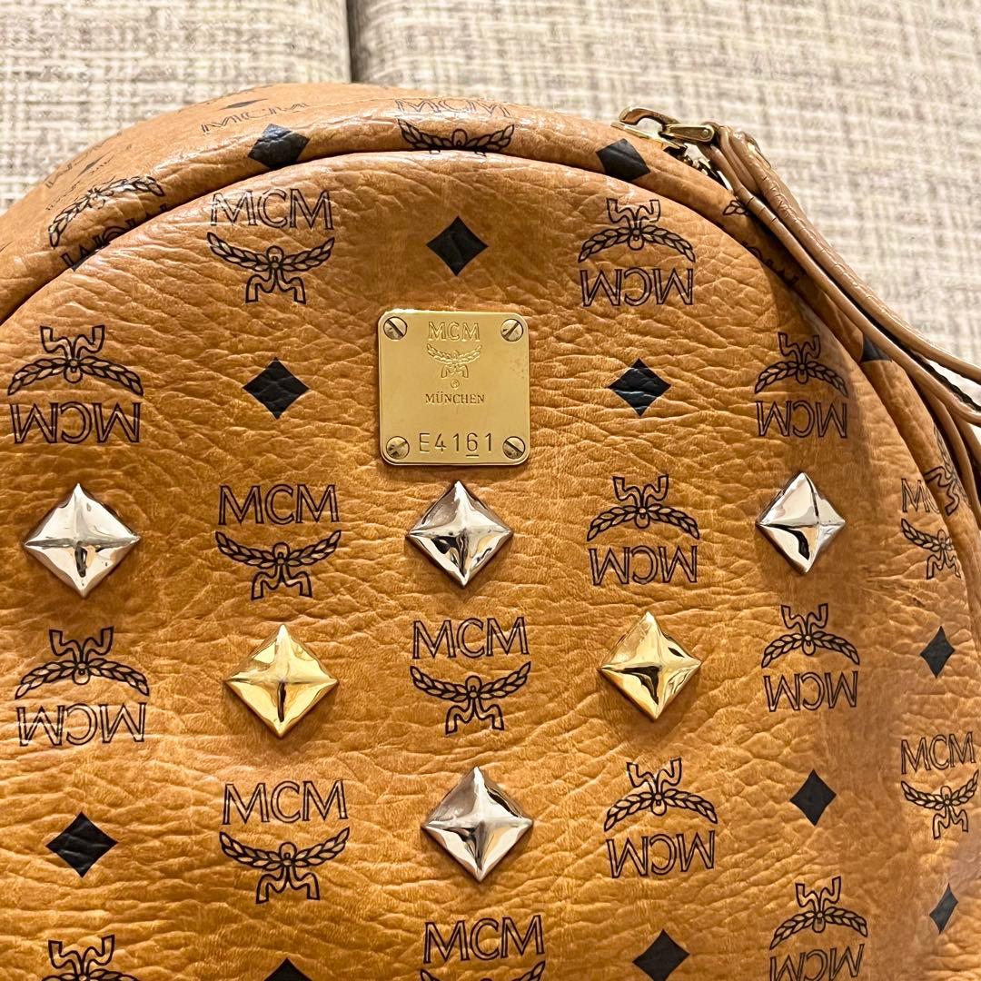 MCM スタッズ ブラウン レザー リュック ヴィセトス