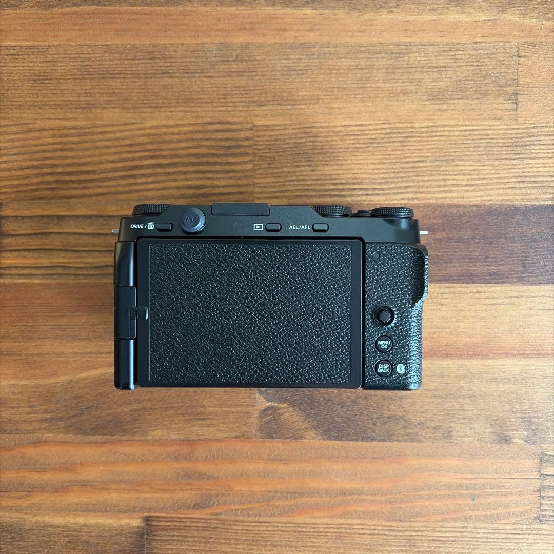 【涼子】FUJIFILM X-M5 ボディのみ（ブラック）