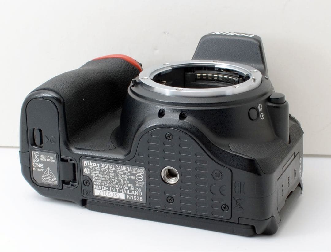 専用！小型・軽量！Nikon D5600★すぐ使える★Wi-Fi内蔵