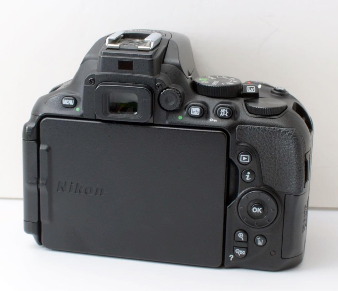 専用！小型・軽量！Nikon D5600★すぐ使える★Wi-Fi内蔵