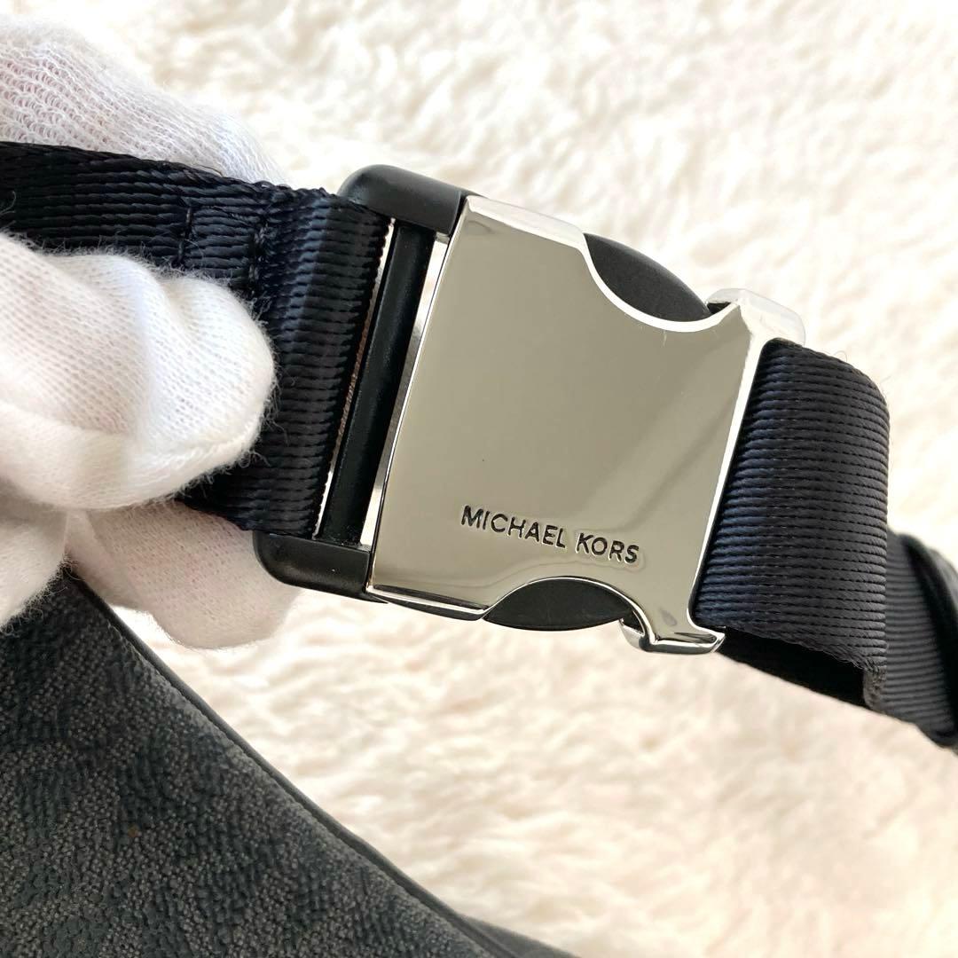 【美品】マイケルコース ケンリー シグネチャー ウエスト ボディバッグ メンズ